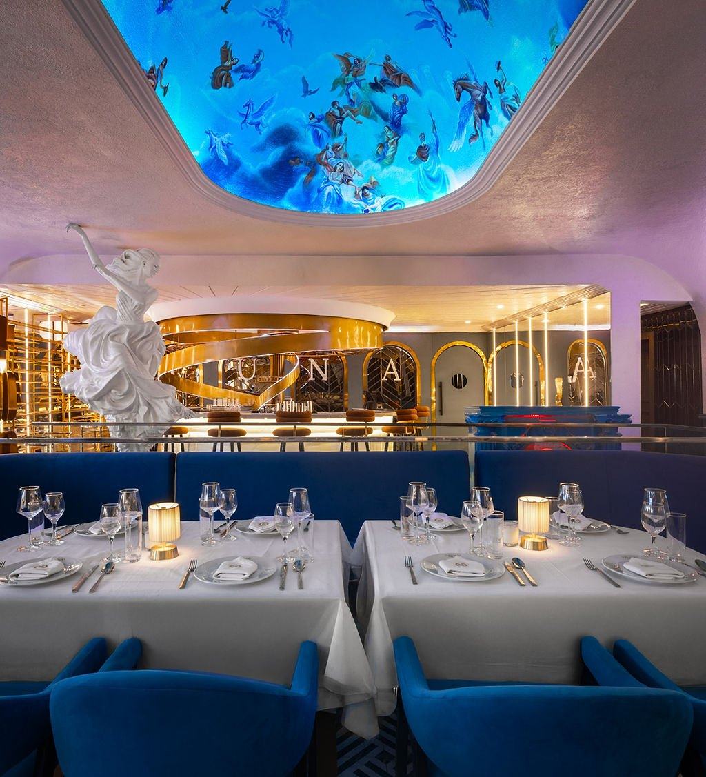 La Luna Abuja &mdash; Dining beneath the sky ceiling