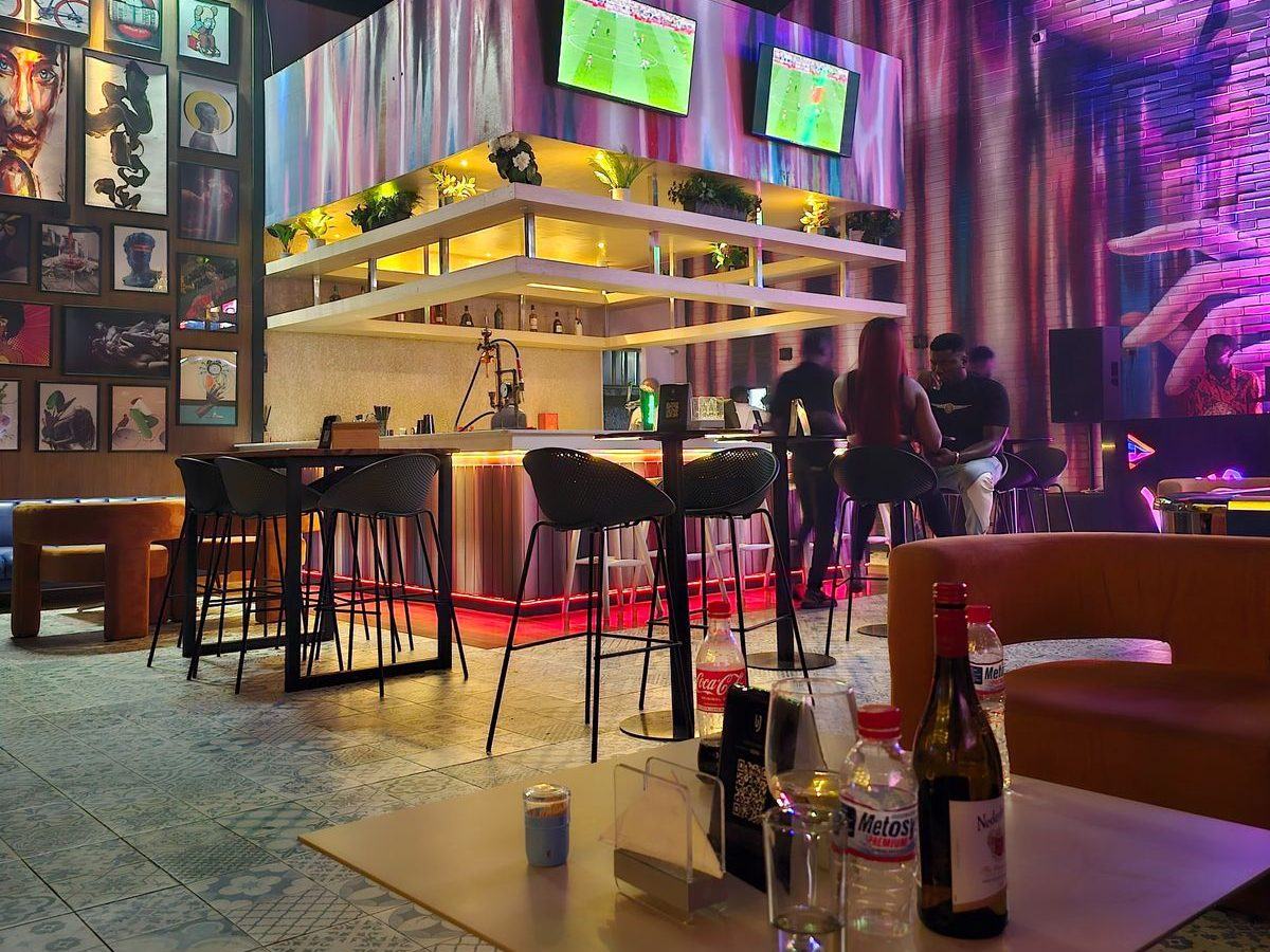 UJ inside The Playground &mdash; bar and mural wall