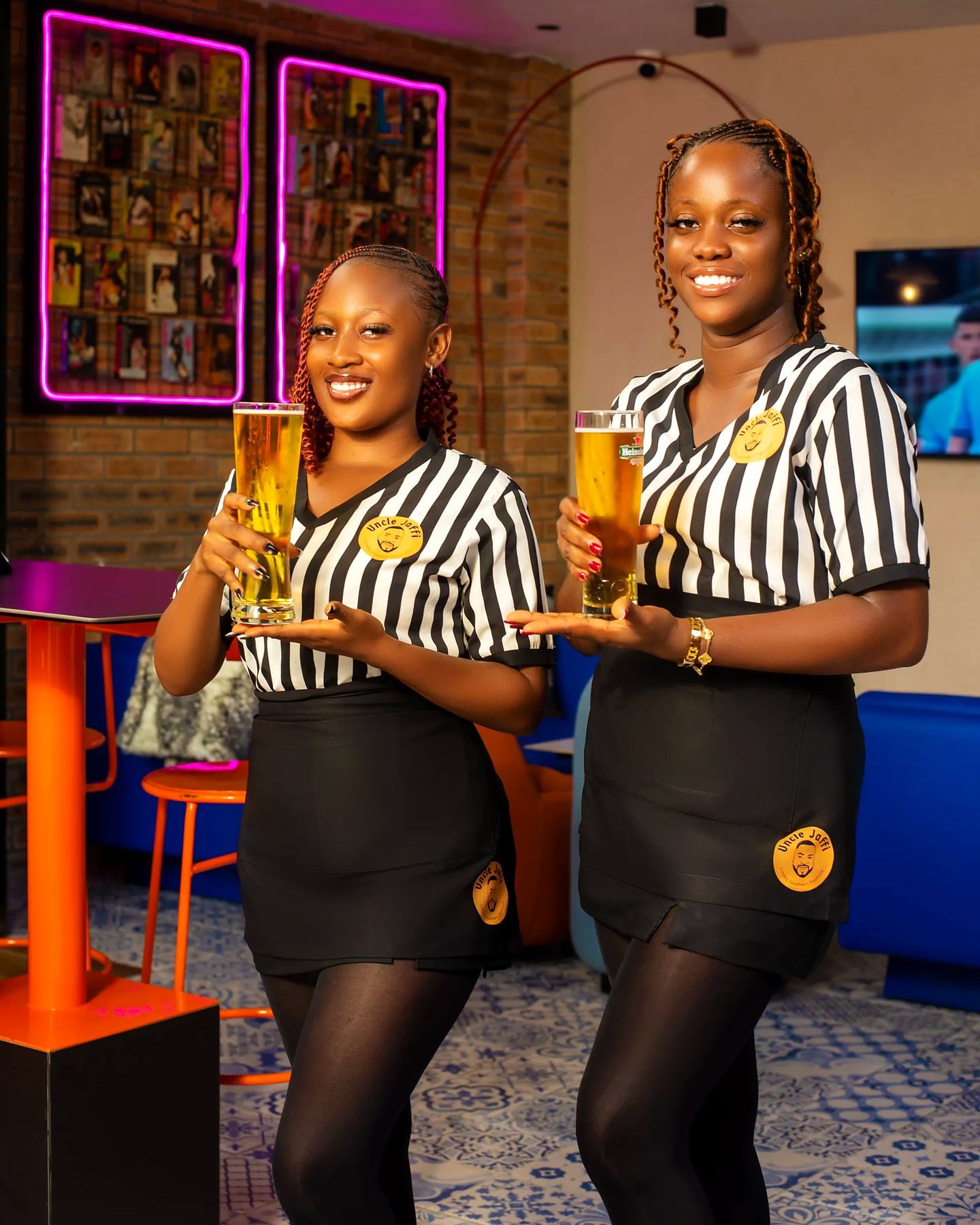Uncle Jaffi (UJ) Port Harcourt — Service at the bar