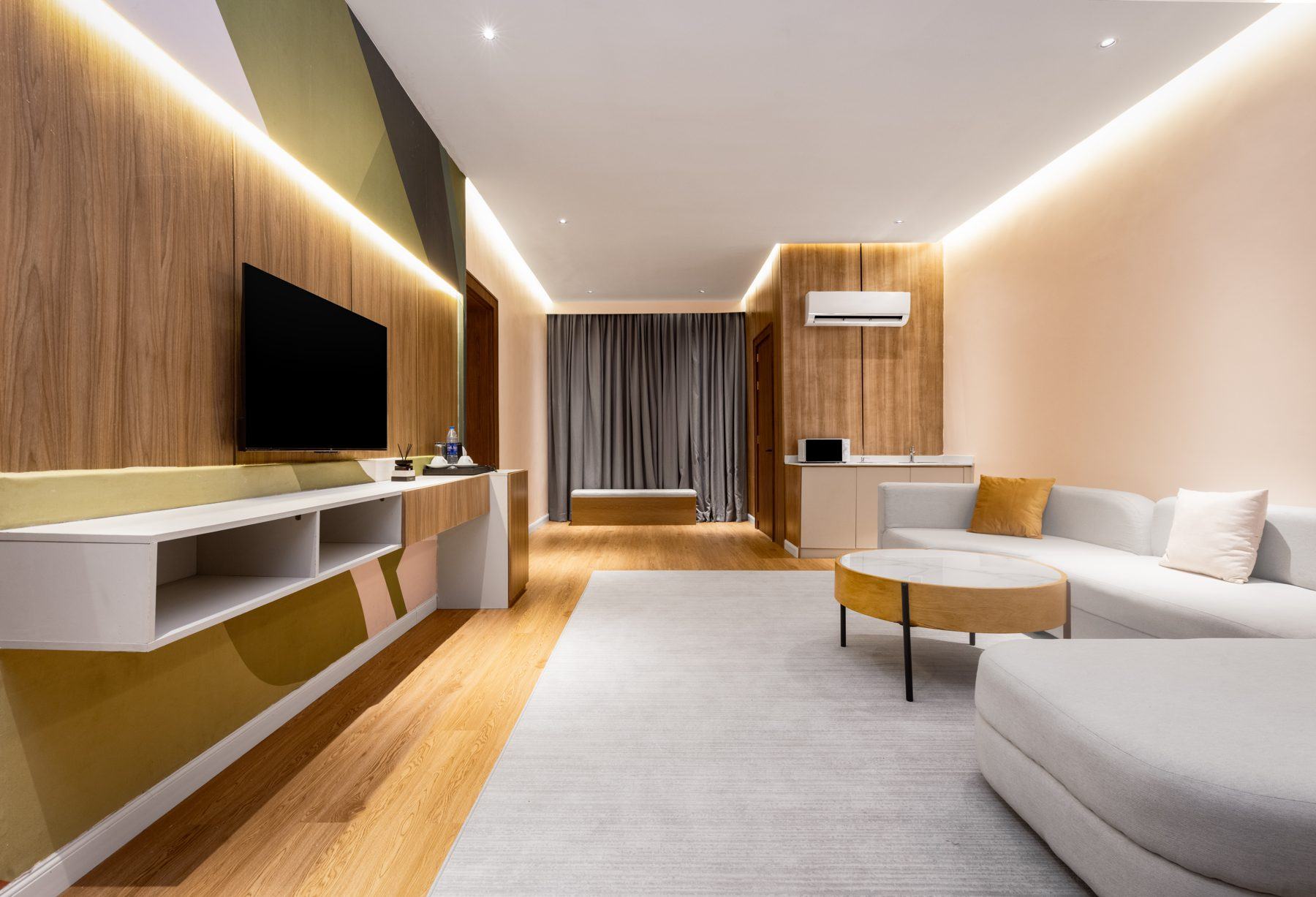Obudu Centurion Hotel &mdash; Suite living area
